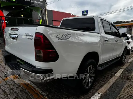 Hilux CD SRV 4x4 2.8 TDI Diesel Aut.