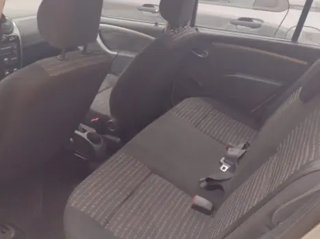 SANDERO - 1.6 EXPRESSION 8V 4P MANUAL