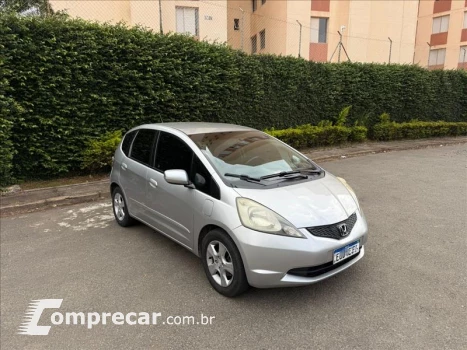Honda FIT 1.4 LX 16V 4 portas