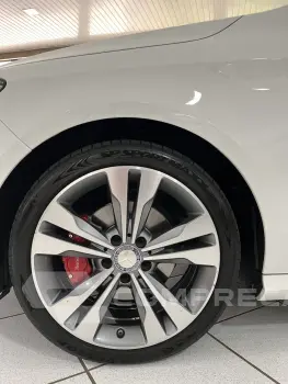 CLA 180 1.6 16V 4P CGI TURBO 7G-TRONIC AUTOMÁTICO DCT