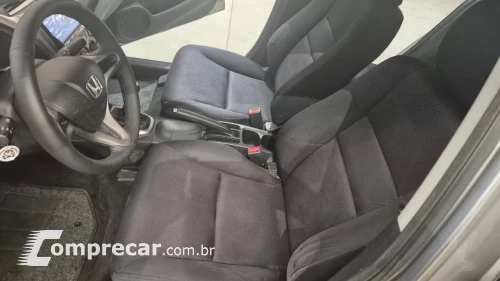 CITY 1.5 DX Sedan 16V