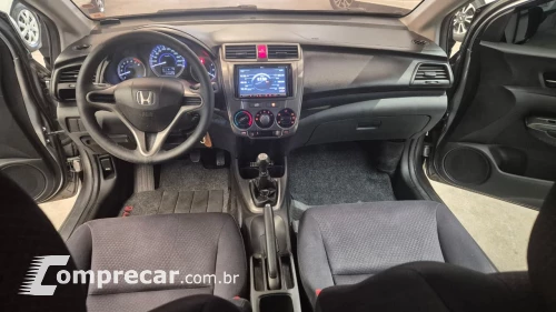 CITY 1.5 DX Sedan 16V