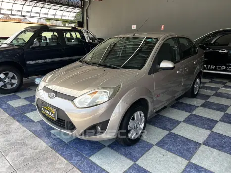 FIESTA 1.6 MPI Class Sedan 8V