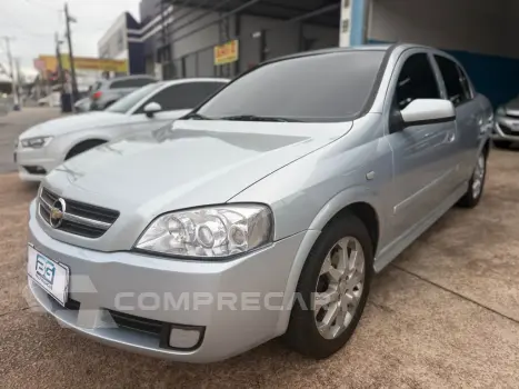 CHEVROLET Astra Sed. Advant. 2.0 8V MPFI FlexP. 4p 4 portas
