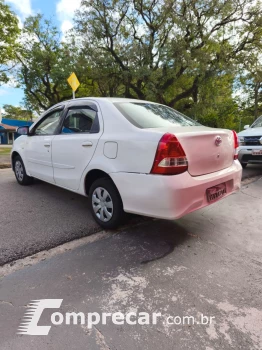 ETIOS 1.5 XS Sedan 16V