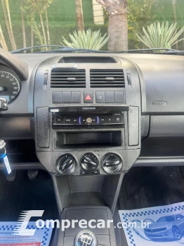POLO SEDAN 1.6 MI Comfortline 8V