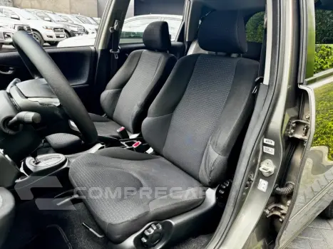FIT 1.4 LX 16V FLEX 4P AUTOMÁTICO