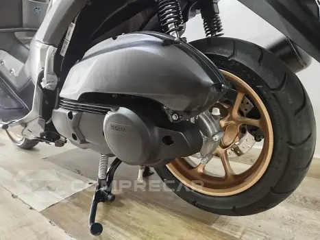 NMAX 160 CONNECTED ABS