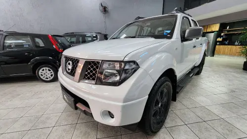 Frontier LE ATTACK CD 4x4 2.5 TB Die.Aut