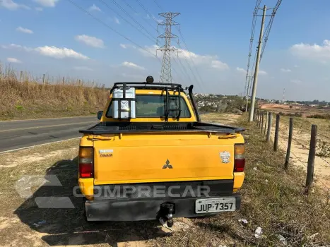 L200 2.5 Savana 4X4 CD 8V Turbo