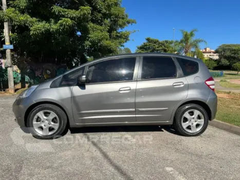 FIT - 1.4 LXL 16V 4P AUTOMÁTICO