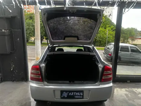 Astra Advantage 2.0 MPFI 8V FlexPower 5p