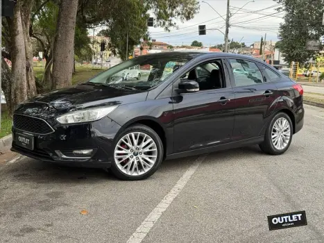 FORD FOCUS 2.0 TITANIUM SEDAN 16V FLEX 4P POWERSHIFT 4 portas
