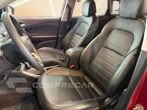 Tracker 1.0 Turbo Flex Lt Automático