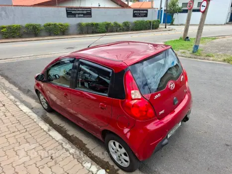 J2 1.4 16V Gasolina 4P Manual