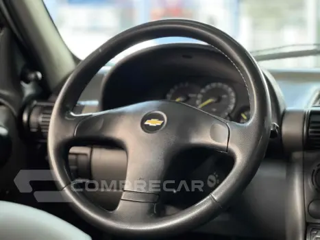 CLASSIC 1.0 MPFI LS 8V FLEX 4P MANUAL