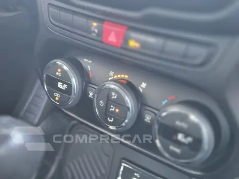 Renegade 1.8 16V 4P FLEX LONGITUDE AUTOMÁTICO
