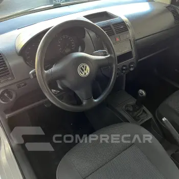 Polo SPORTLINE 1.6 Mi Total Flex 8V 5p