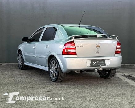 ASTRA 2.0 MPFI Advantage 8V