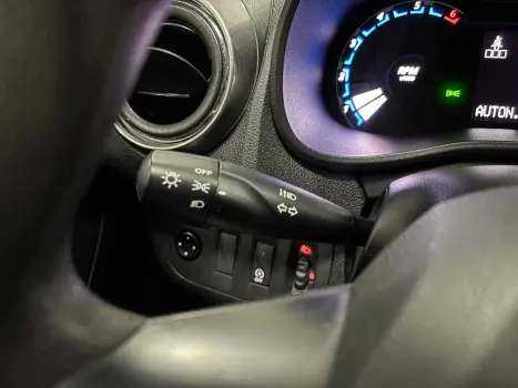 KWID 1.0 12V SCE FLEX OUTSIDER MANUAL