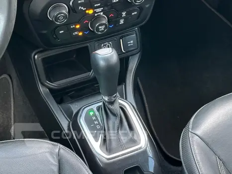 Renegade Long. T270 1.3 TB 4x2 Flex Aut.