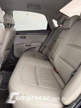 AZERA 3.3 MPFI GLS Sedan V6 24V