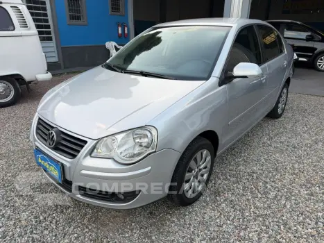 Polo Sedan 1.6 4P COMFORTLINE FLEX