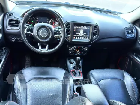 COMPASS 2.0 16V DIESEL TRAILHAWK 4X4 AUTOMÁTICO