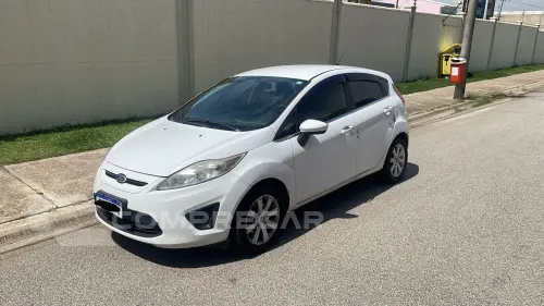 FIESTA 1.6 SE Plus Hatch 16V