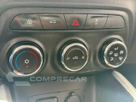 ONIX 1.0 Turbo Plus Premier