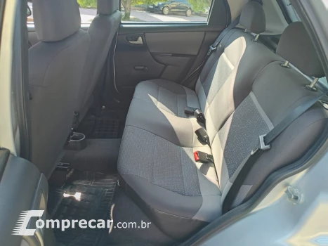 CELTA 1.0 MPFI LT 8V