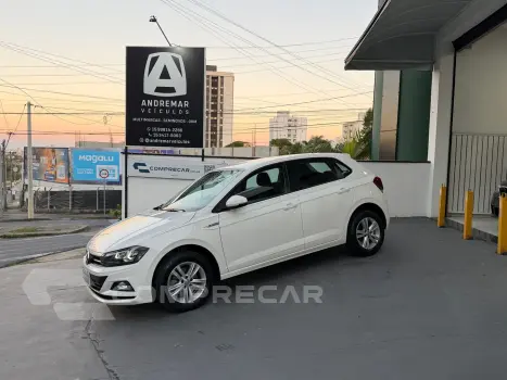 Volkswagen Polo 1.0 200 Tsi Comfortline Automático 4 portas