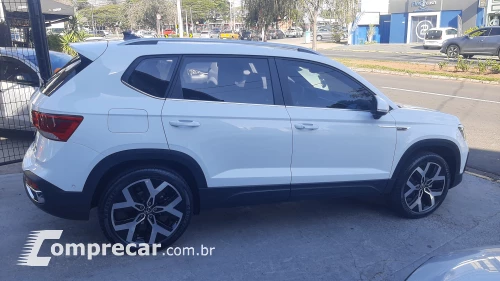 TAOS 1.4 250 TSI Highline