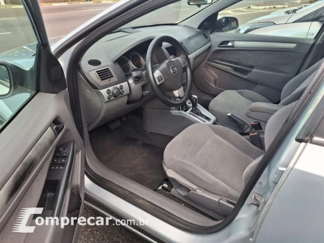 VECTRA 2.0 MPFI Elegance 8V