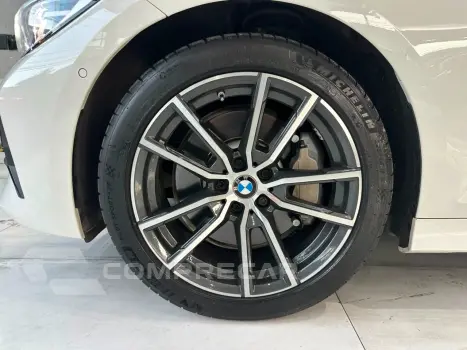 330i M Sport 2.0 TB 16V 4p