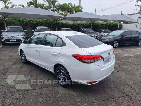 YARIS 1.5 16V FLEX SEDAN XLS CONNECT MULTIDRIVE