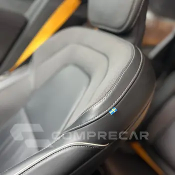 XC60 2.0 T8 Hybrid Polestar Engineered AWD Geartronic