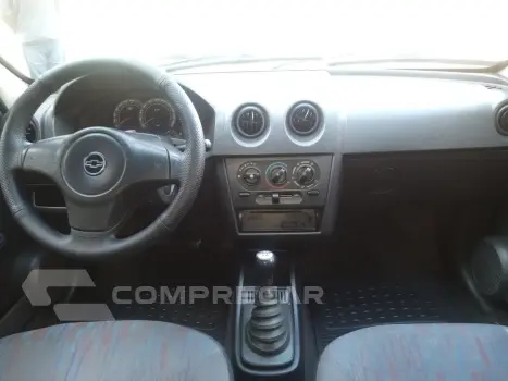 CELTA 1.0 MPFI Life 8V