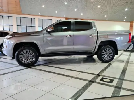 TRITON HPE-S 2.4 CD 4x4 TB DIESEL AUT.