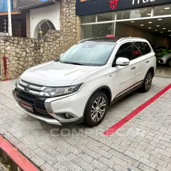 OUTLANDER 3.0 GT 4X4 V6 24V