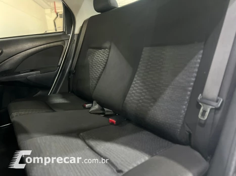 ETIOS 1.5 XS Sedan 16V