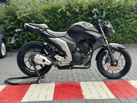 FZ25 FAZER 250 ABS