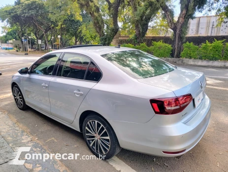 JETTA 1.4 16V TSI Comfortline