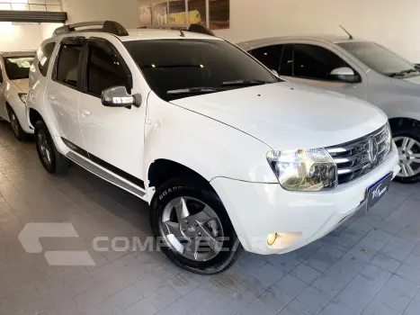 Renault DUSTER 2.0 Tech Road II 4X2 16V 4 portas