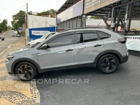 Nivus Highline 1.0 200 TSI Flex Aut.