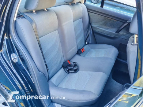Polo Sedan 1.6 Mi Total Flex 8V 4p