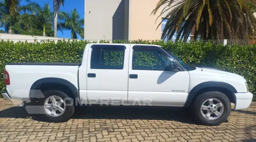 S10 2.4 Advantage 4X2 CD 8V