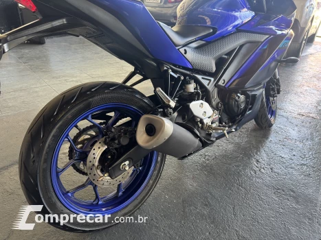 YZF R-3