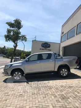 Hilux CD SRV 4x4 2.8 TDI Diesel Aut.