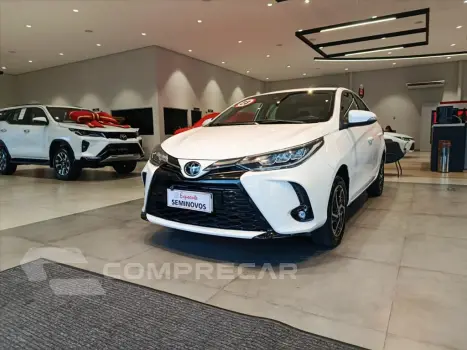 Toyota YARIS 1.5 16V FLEX SEDAN XLS CONNECT MULTIDRIVE 4 portas